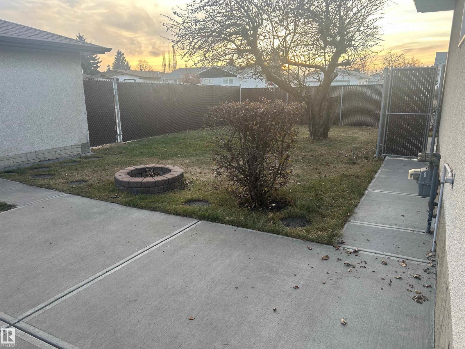 14911 77 ST NW - 6