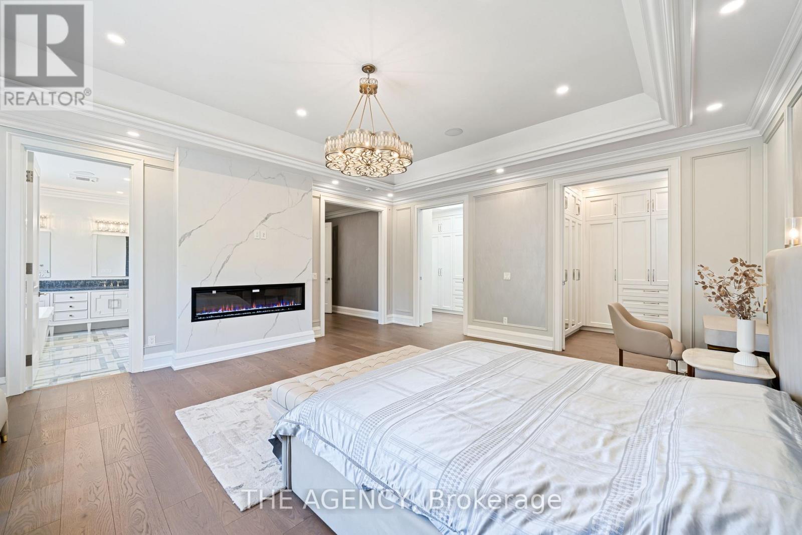 18 SUNCREST DRIVE - 24