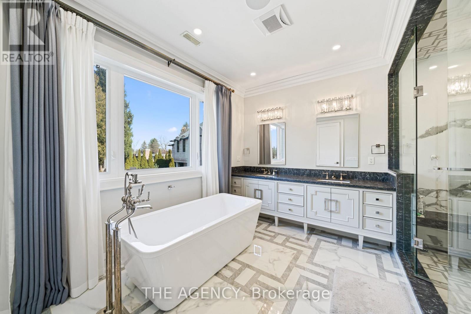 18 SUNCREST DRIVE - 25