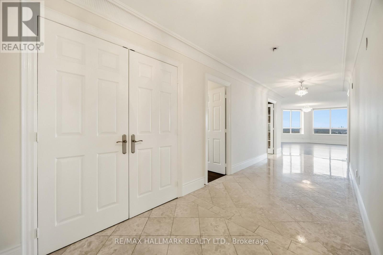 #1821 80 HARRISON GARDEN BOULEVARD - 16