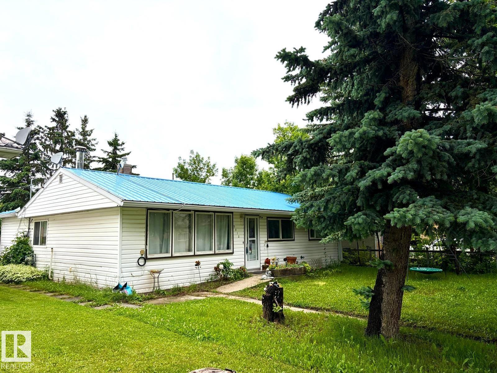 5012 48 Street - 2