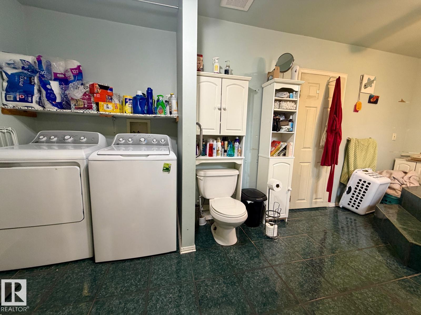 5012 48 Street - 21