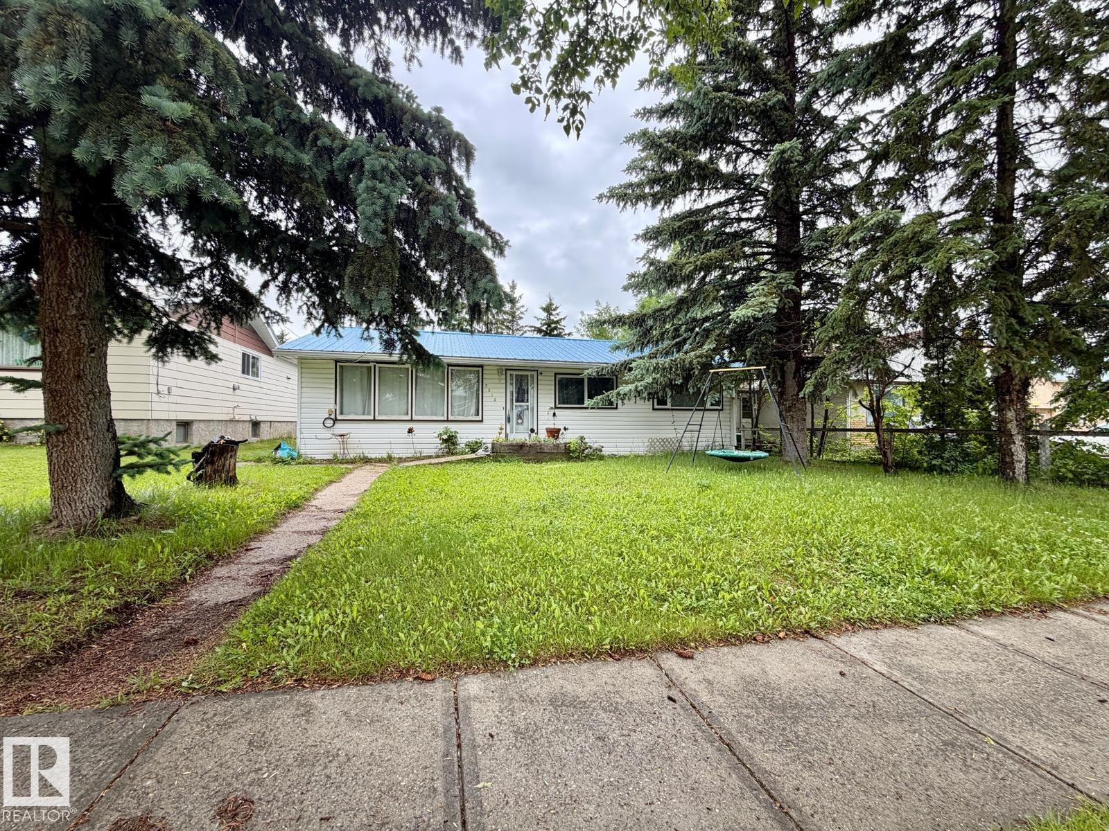 5012 48 Street - 3