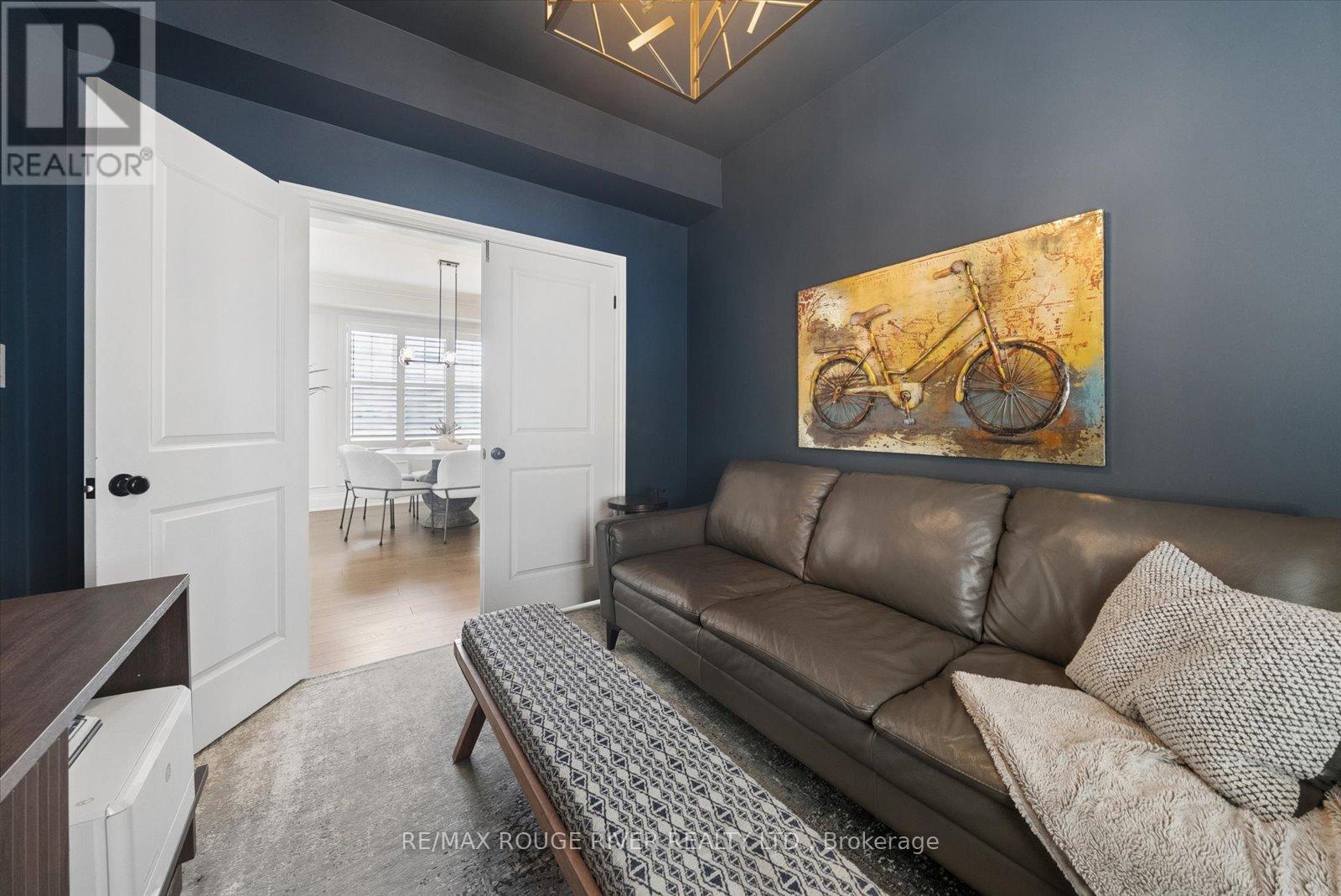 3 BURNHAM COURT - 16