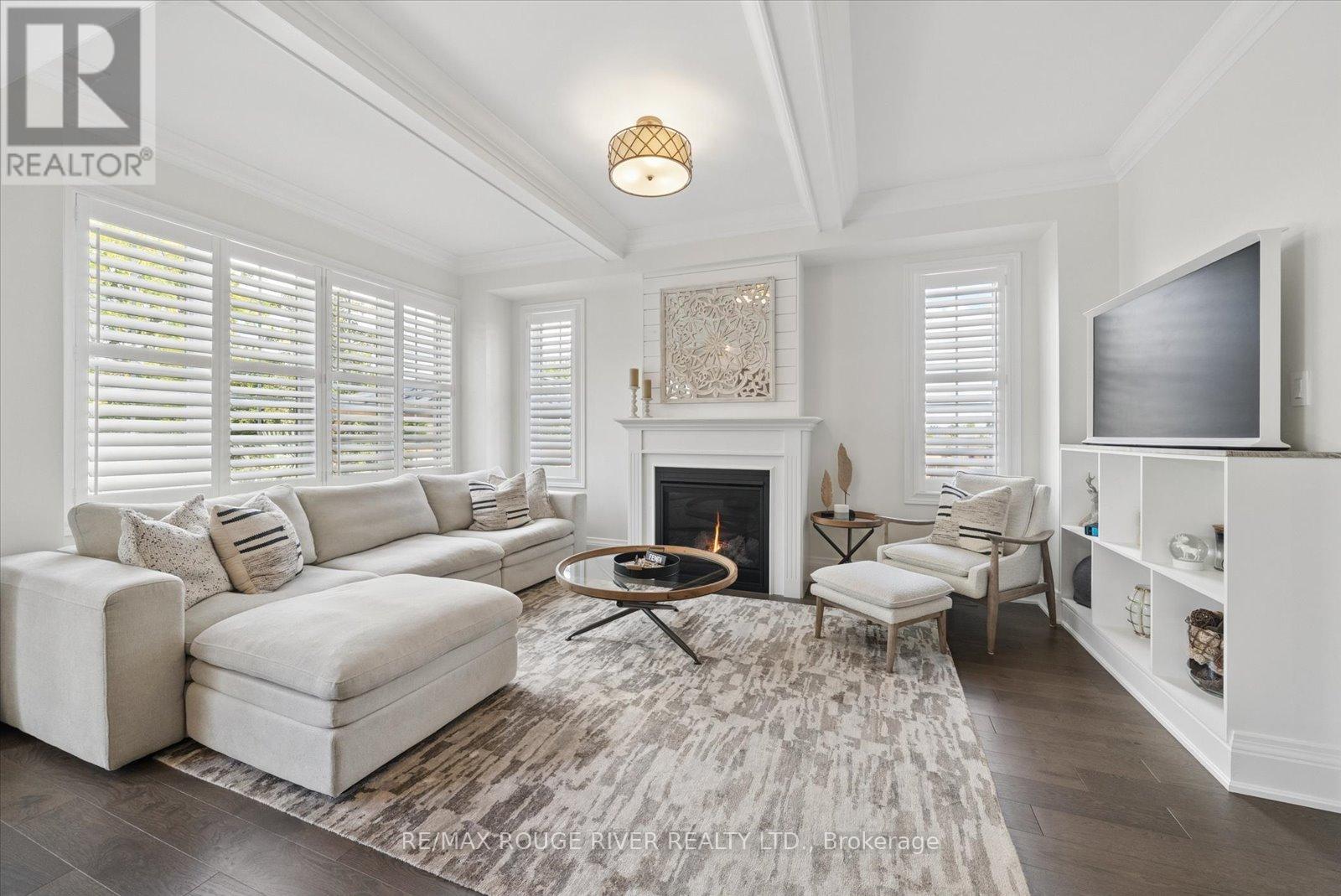 3 BURNHAM COURT - 9