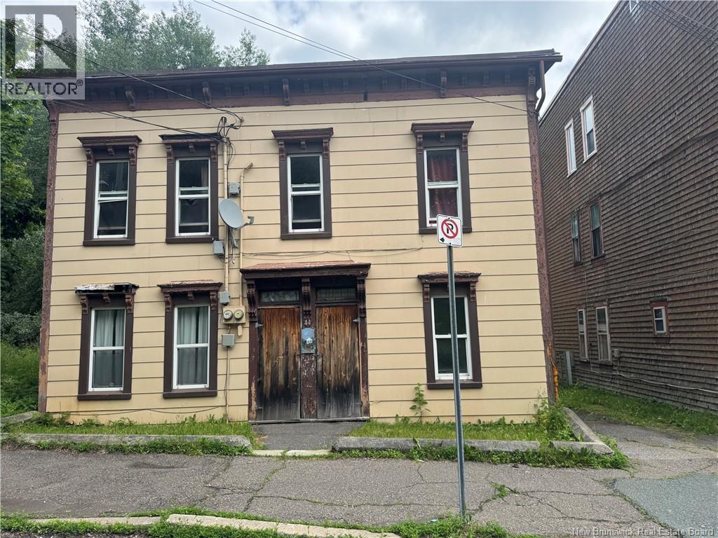 44 Kennedy Street - 1
