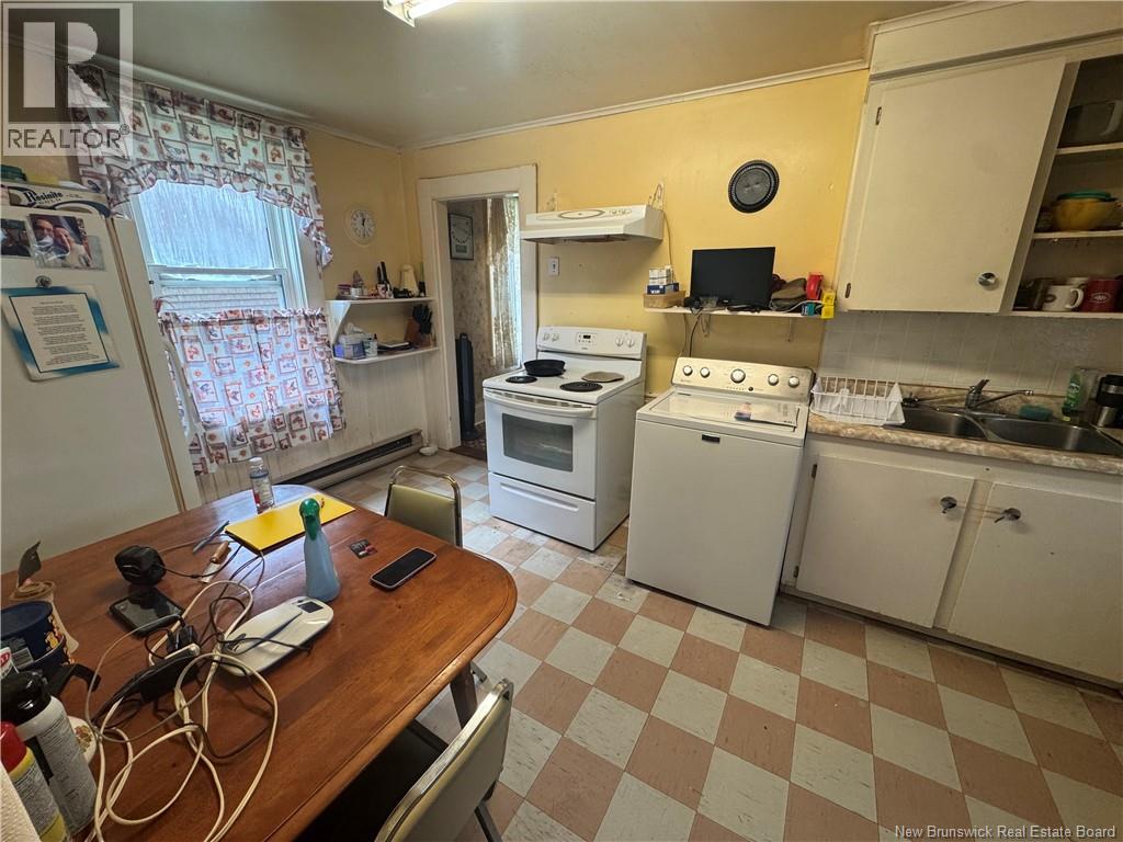 44 Kennedy Street - 28