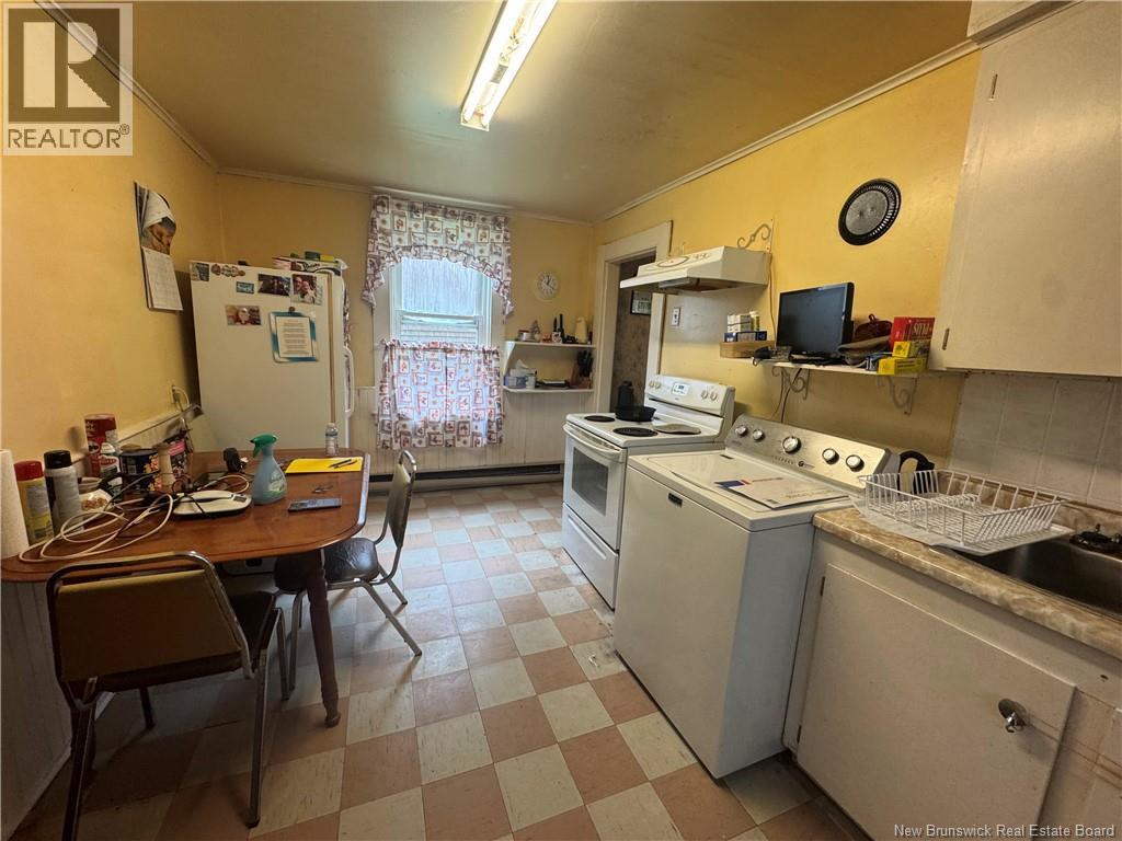 44 Kennedy Street - 29
