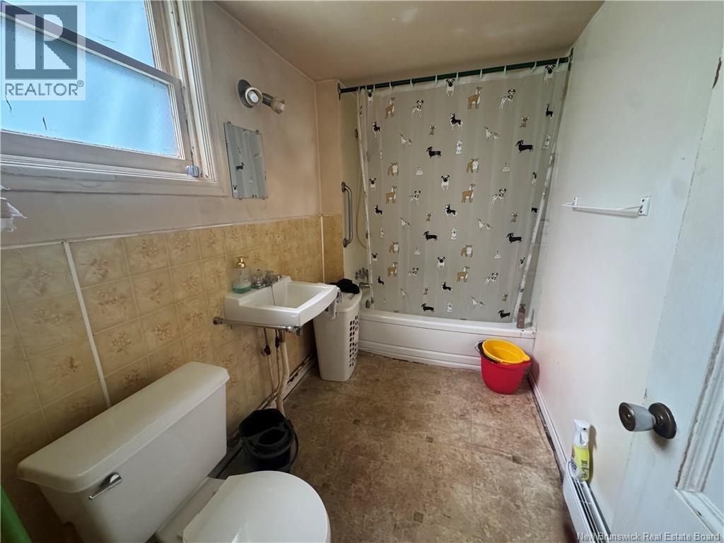 44 Kennedy Street - 31