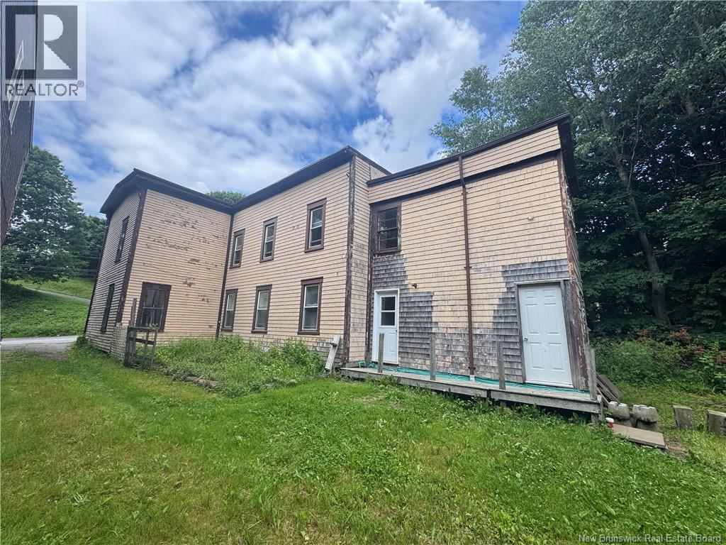 44 Kennedy Street - 33