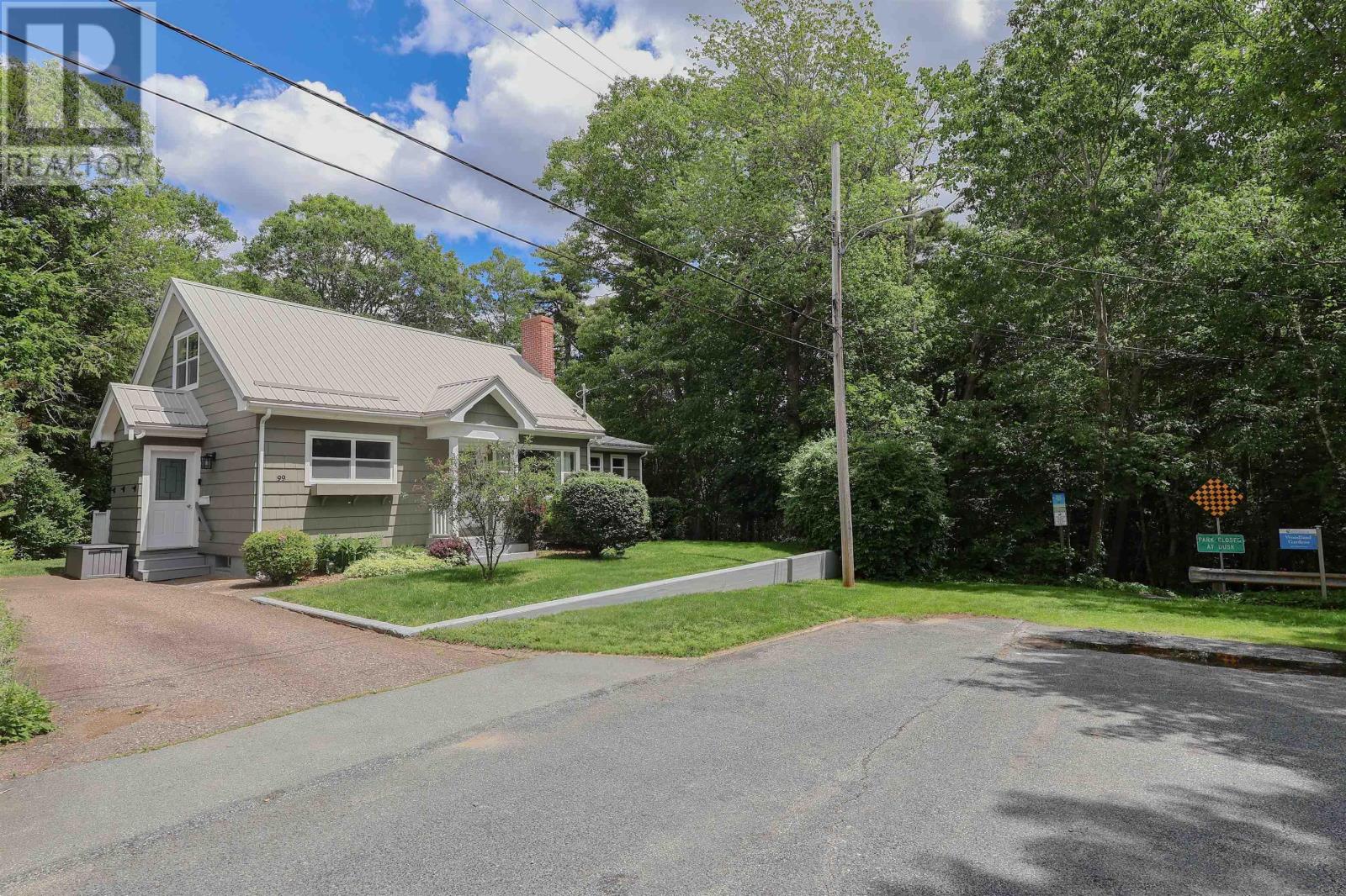 Property 2 of 45 of 99 WALNUT Street