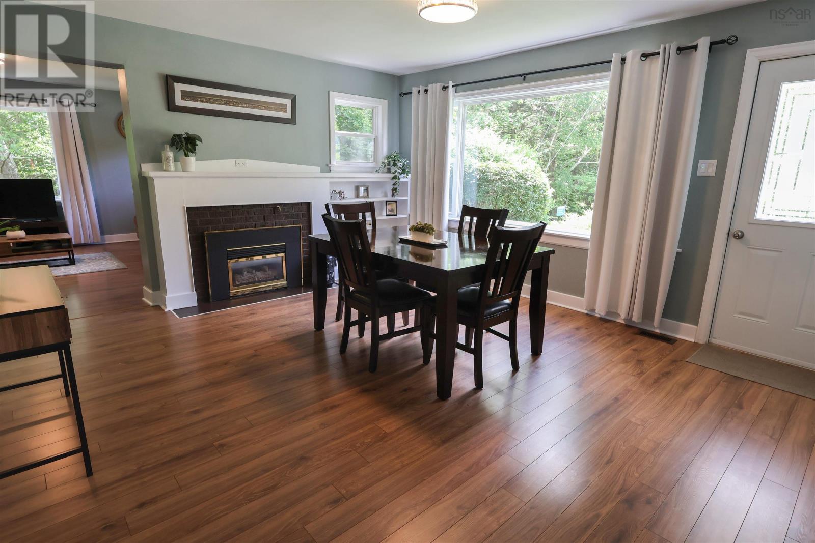 Property 8 of 45 of 99 WALNUT Street