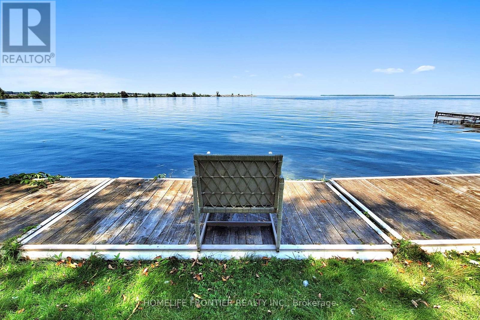 44 IRVING DRIVE - 34