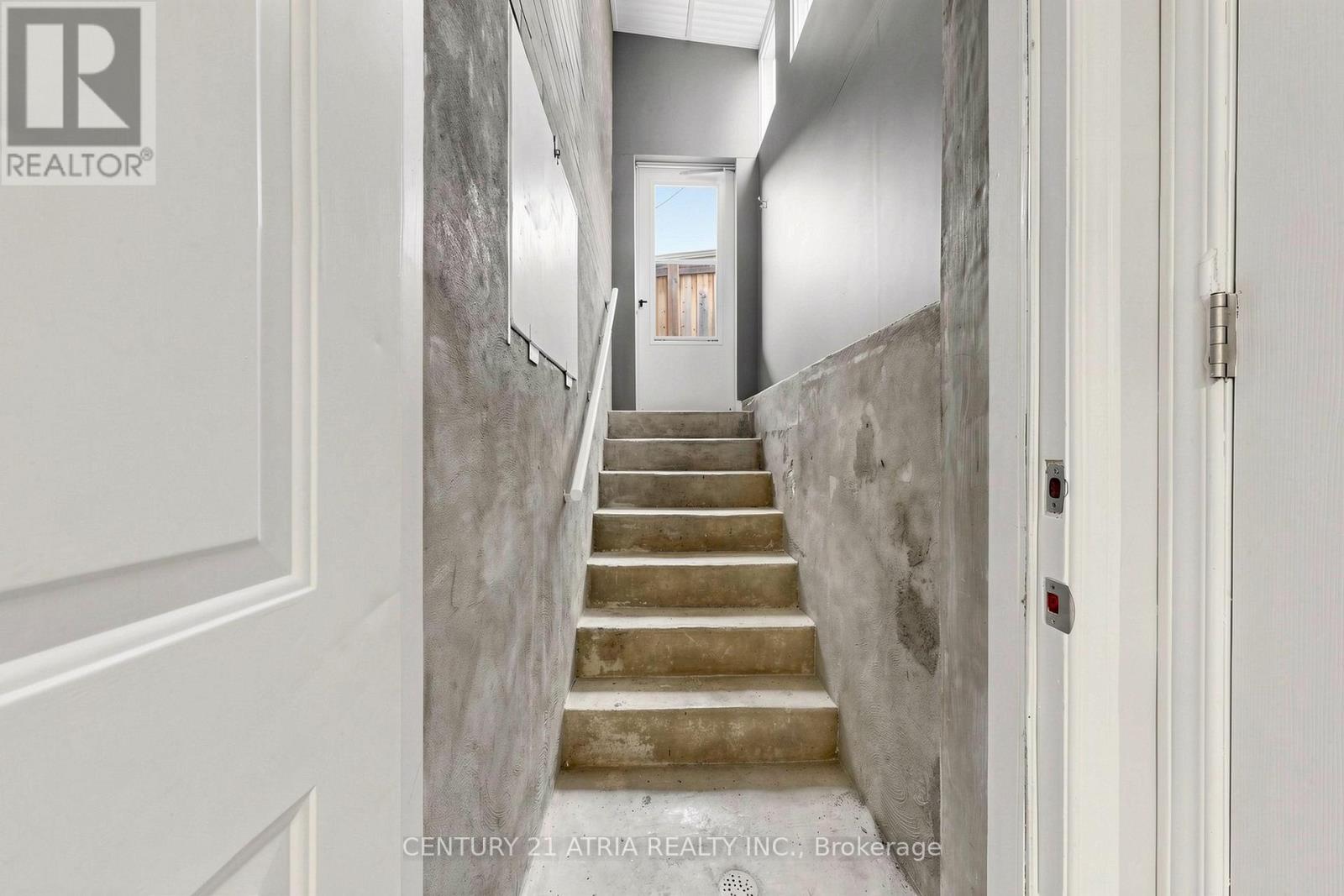 49 NETHERFORD ROAD - 25