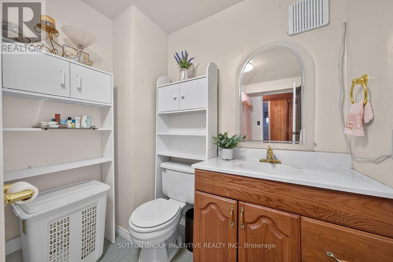 29 KORLEA CRESCENT - 23