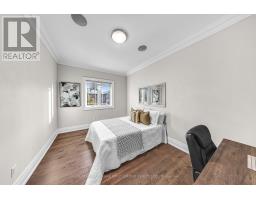 752 Hillview Crescent, Pickering, ON L1W2S1 Photo 36