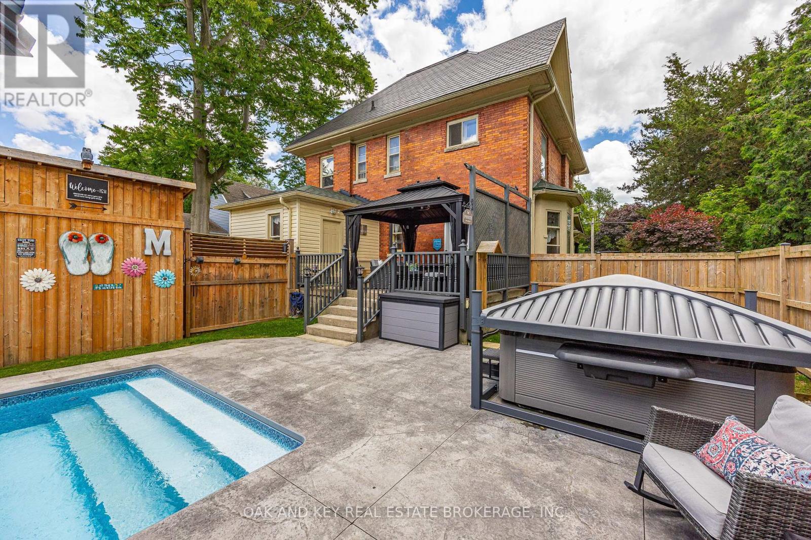183 SHACKLETON STREET - 38