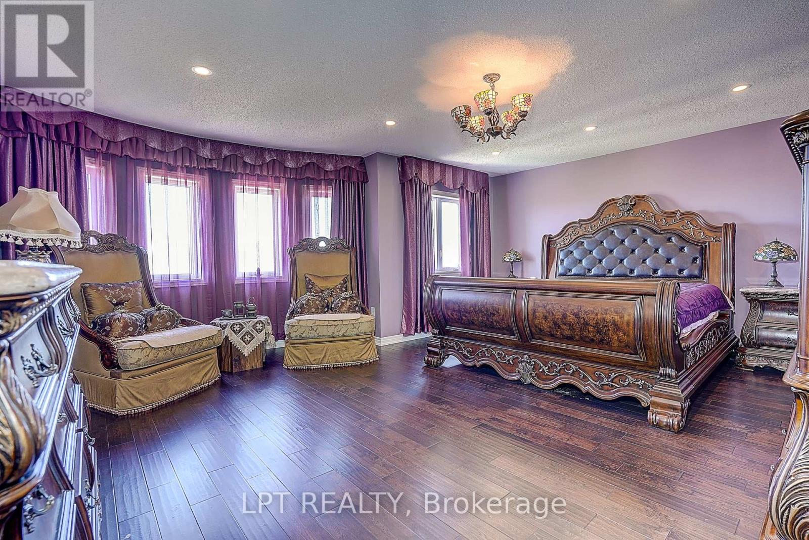 1168 MCTAVISH DRIVE - 17