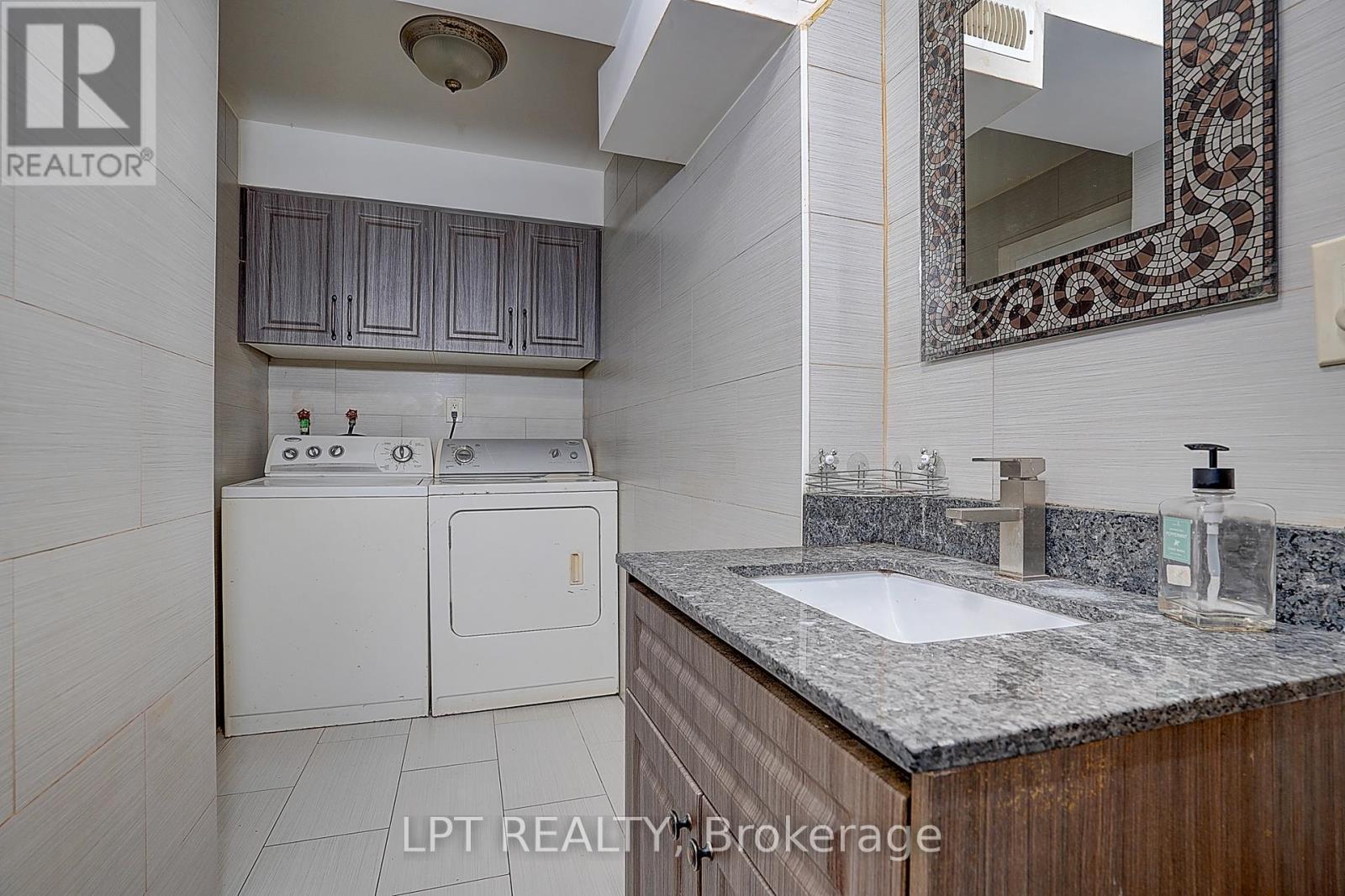 1168 MCTAVISH DRIVE - 36
