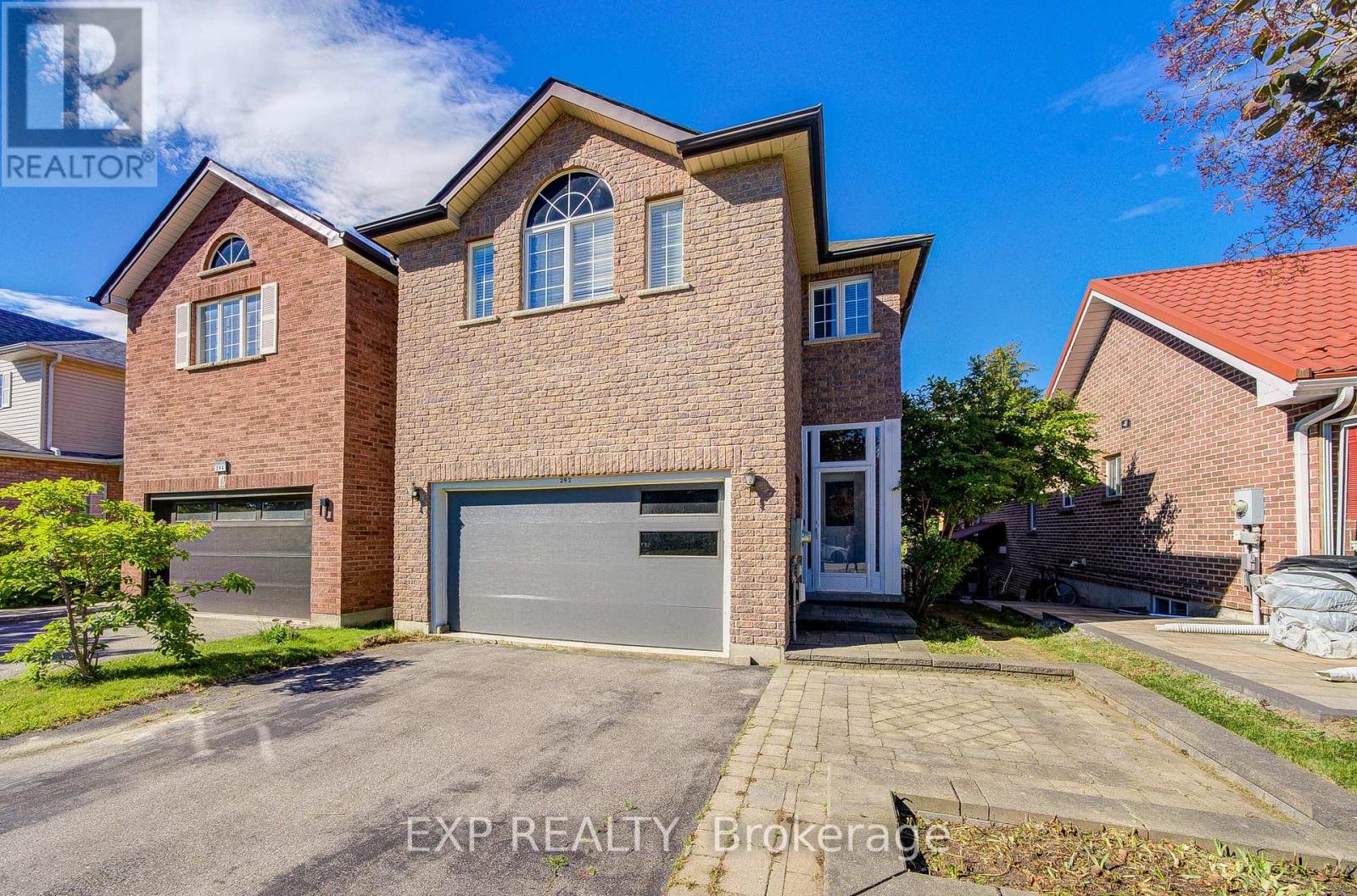 292 SHERIDAN COURT - 1