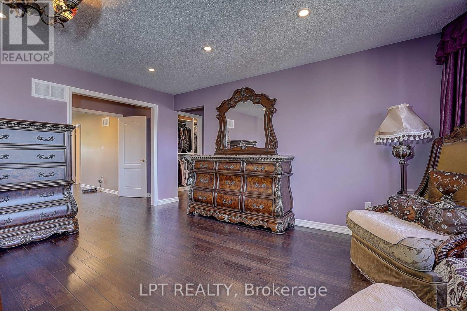 1168 MCTAVISH DRIVE - 18
