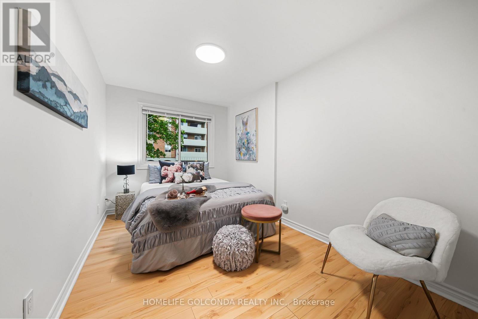 #205 21 ELIZABETH STREET - 38