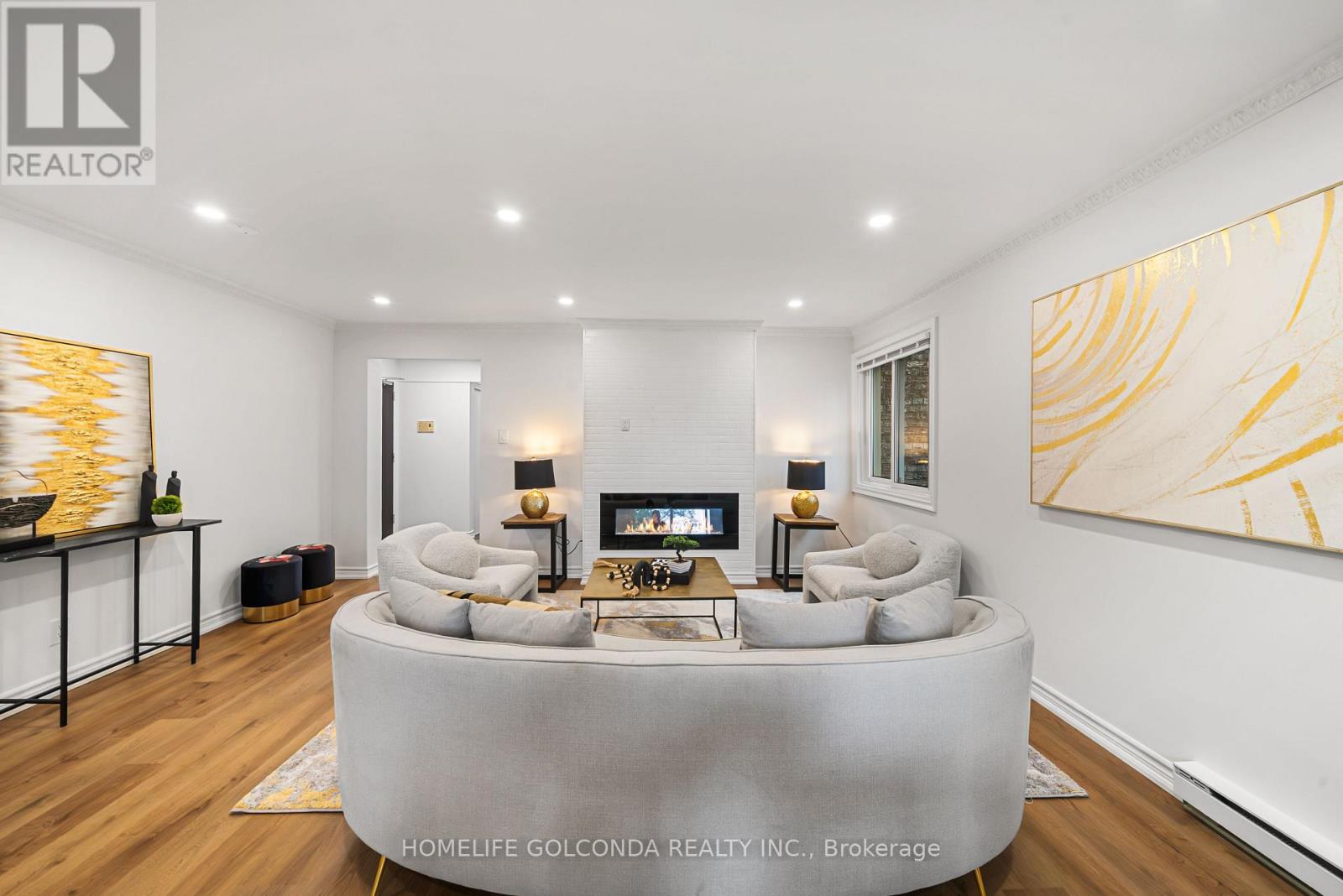 #205 21 ELIZABETH STREET - 6