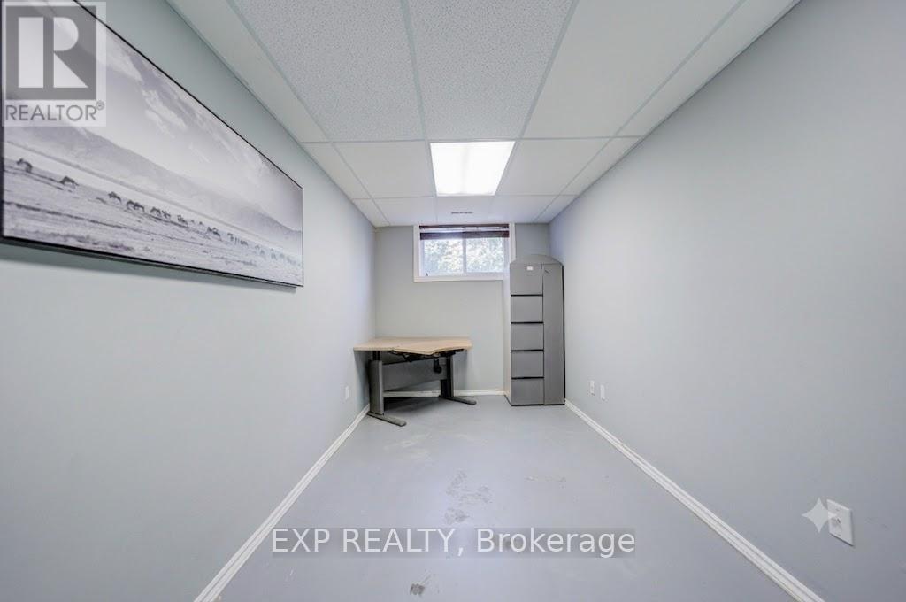 292 SHERIDAN COURT - 20