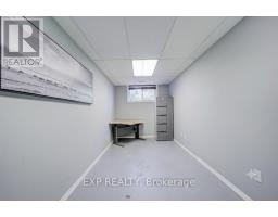 292 Sheridan Court, Newmarket, ON L3Y8P9 Photo 20