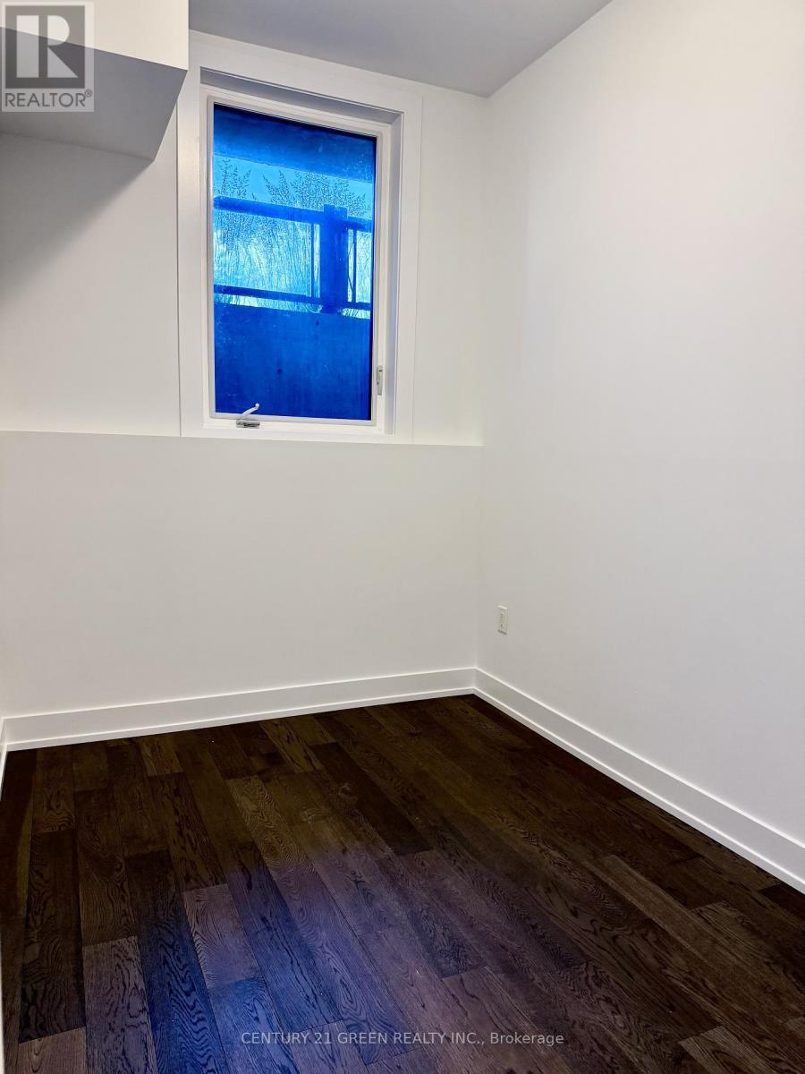 #L115 9560 ISLINGTON AVENUE - Image 12