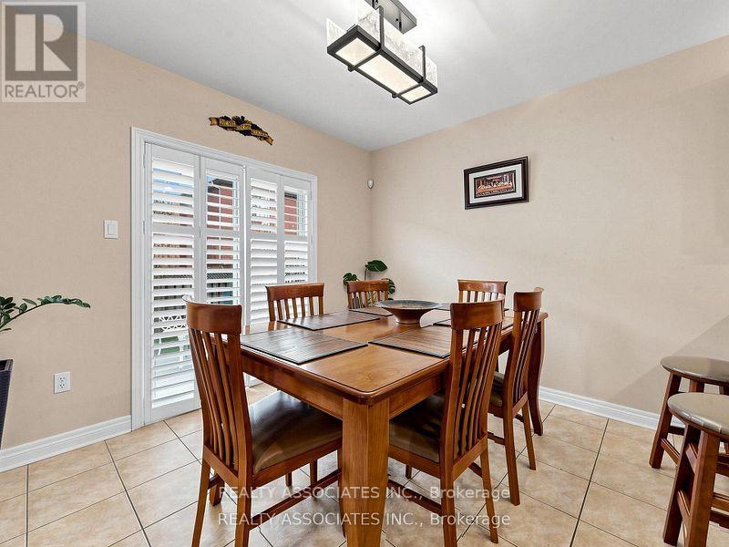 44 SHINING WILLOW CRESCENT - 14