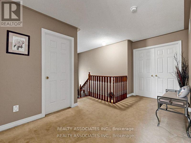 44 SHINING WILLOW CRESCENT - 20