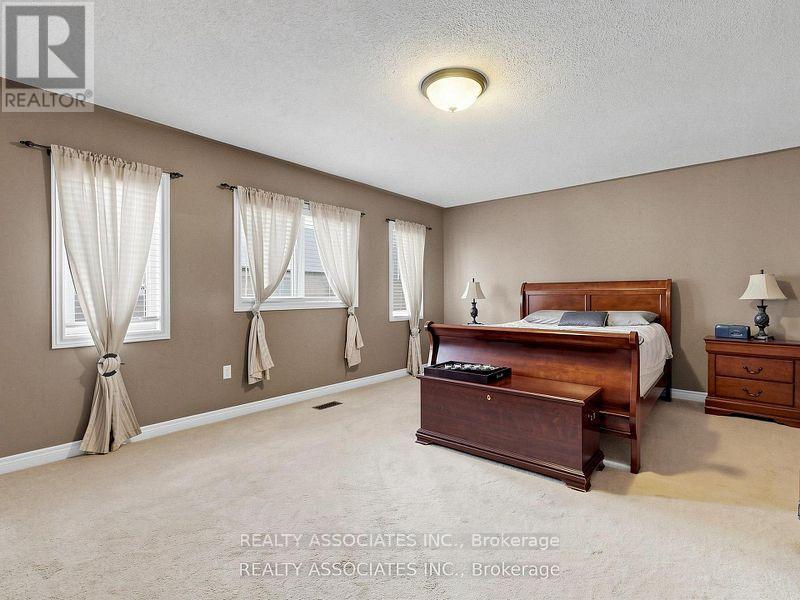 44 SHINING WILLOW CRESCENT - 21