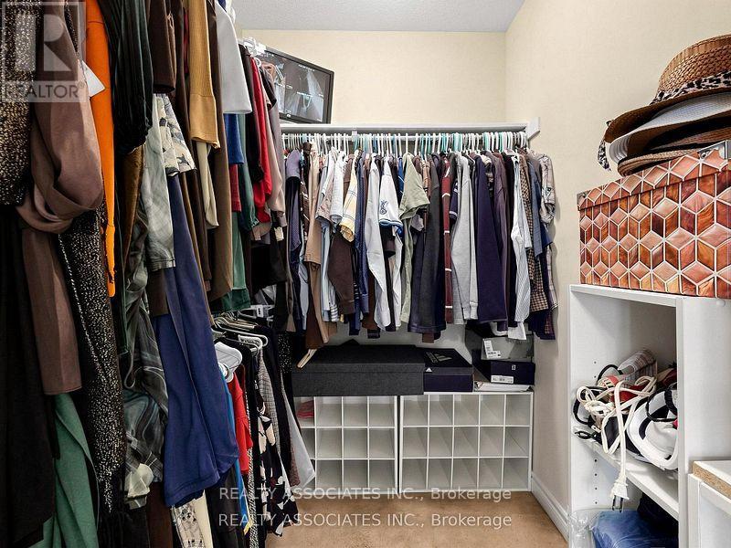 44 SHINING WILLOW CRESCENT - 25