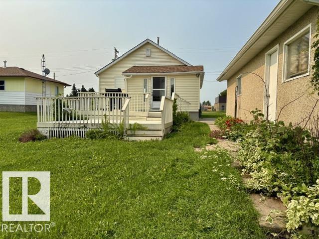 5320 50 ave — photo 24