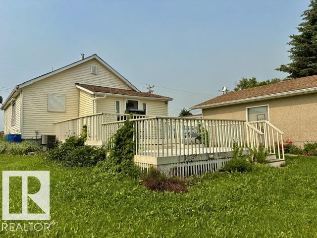 5320 50 ave — photo 23