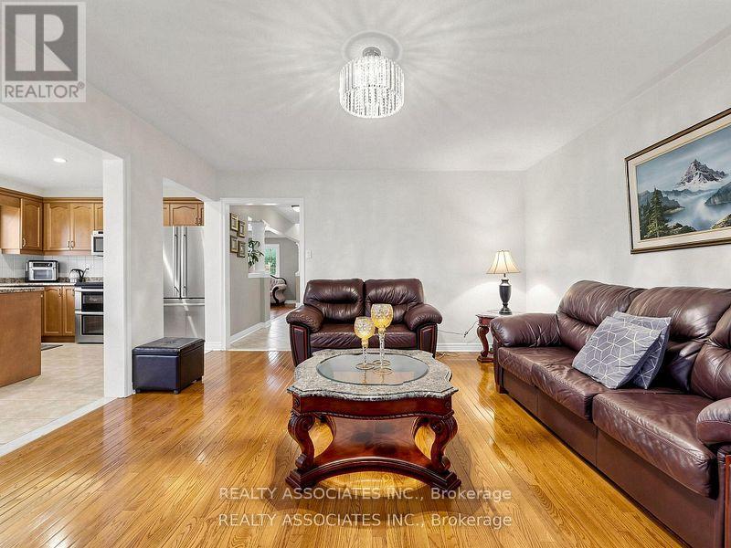44 SHINING WILLOW CRESCENT - 8