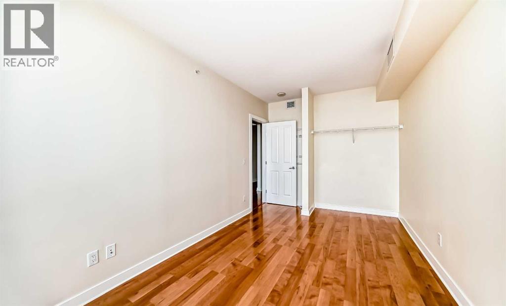 #1202 3820 Brentwood Road NW - 15