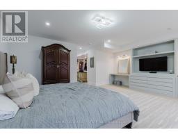 11a Maple Avenue N, Mississauga, ON L5H2R9 Photo 19