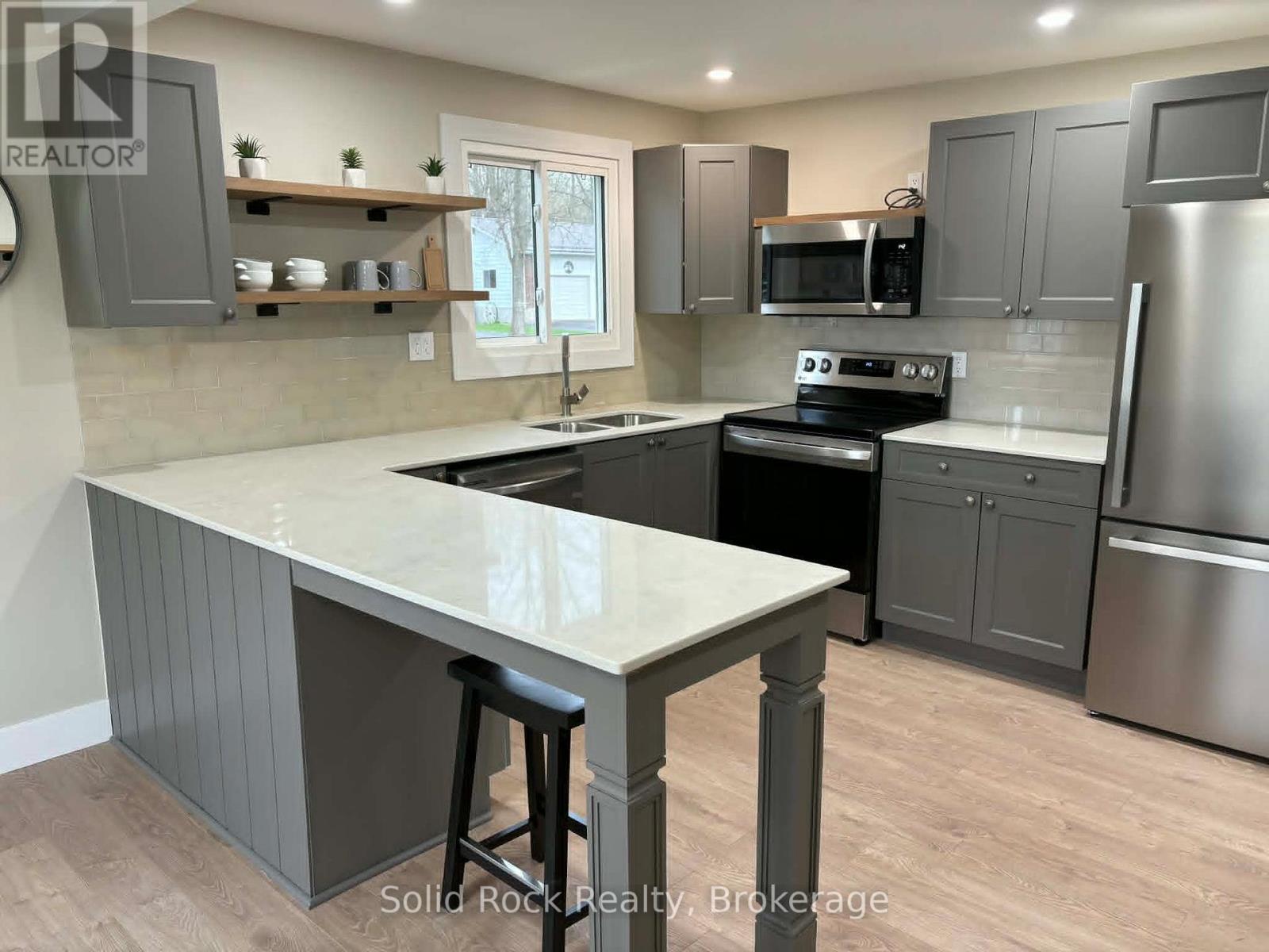 14 LINN STREET - 13