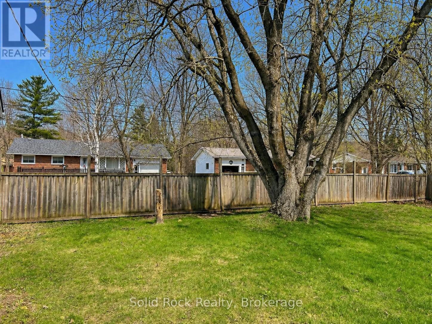 14 LINN STREET - 5