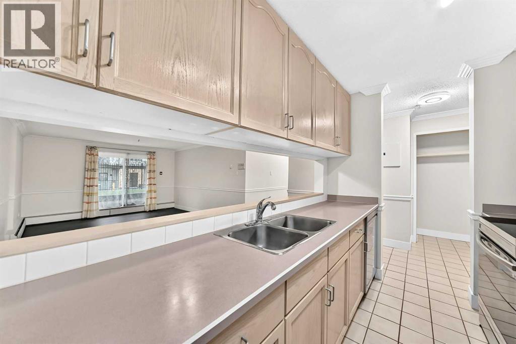 #108 723 57 Avenue SW - 19