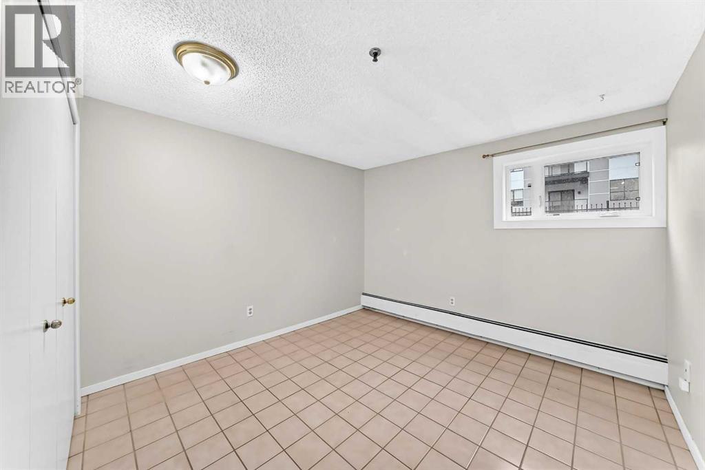 #108 723 57 Avenue SW - 36
