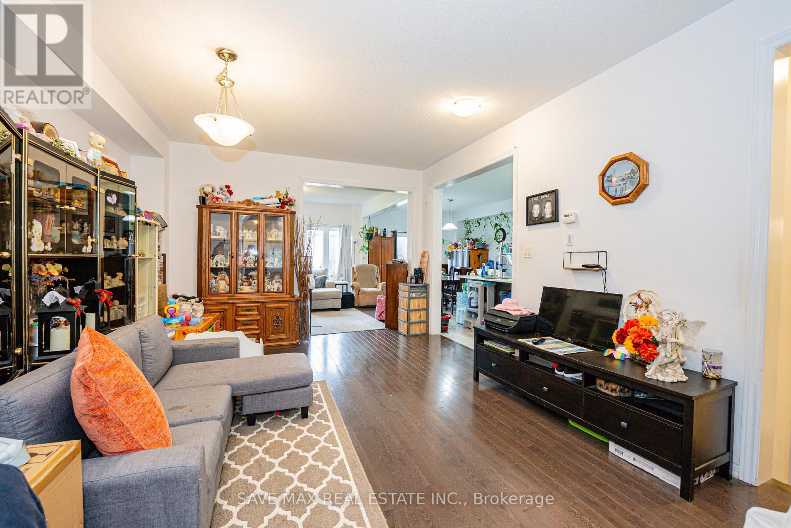 335 RIDLEY CRESCENT - 11