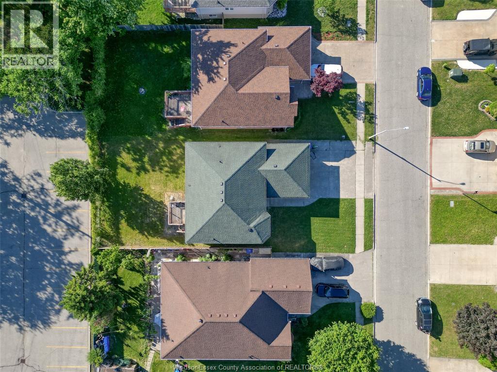 3867 CLARA AVENUE - 10