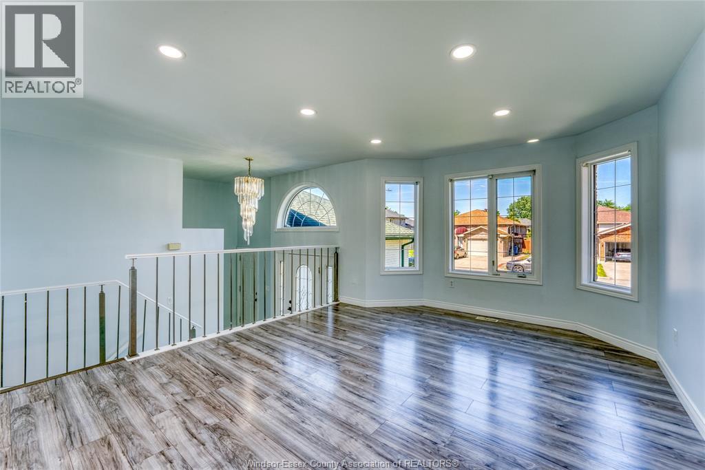 3867 CLARA AVENUE - 15