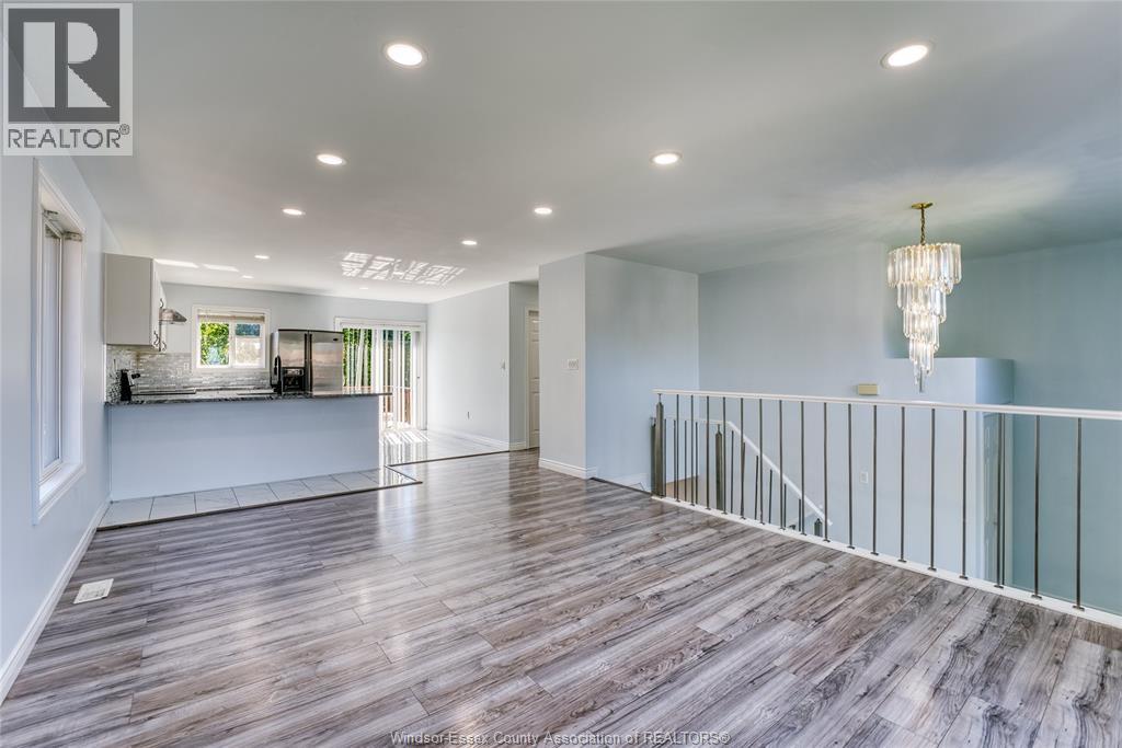 3867 CLARA AVENUE - 16