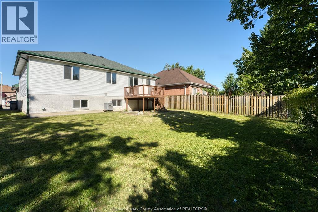 3867 CLARA AVENUE - 42