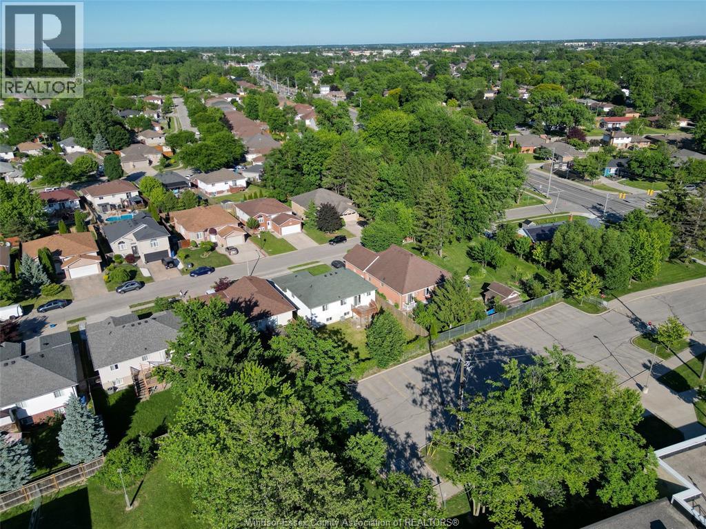 3867 CLARA AVENUE - 47