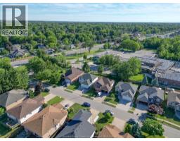 4pc Ensuite bath - 3867 Clara Avenue, Windsor, ON N9E4X6 Photo 8